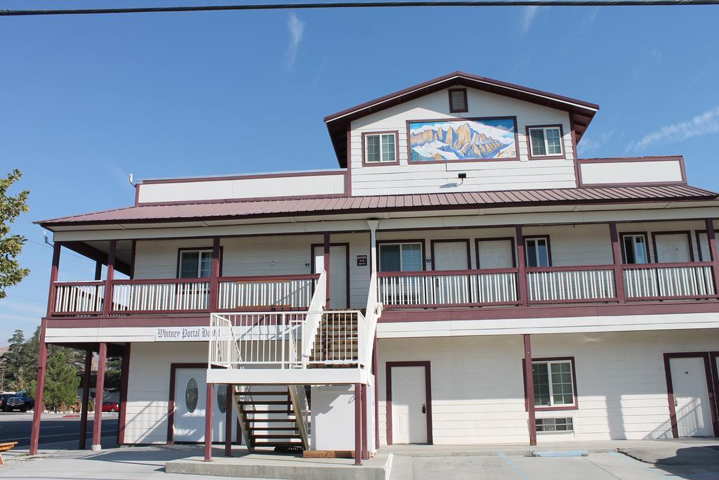 Whitney Portal Hotel And Hostel Lone Pine Exteriör bild